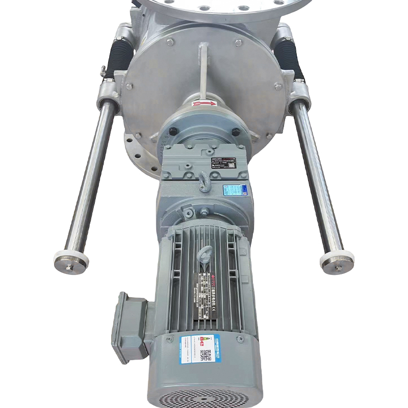 Anti-Stuck Rotary Valve With Offset Inlet And Outlet
